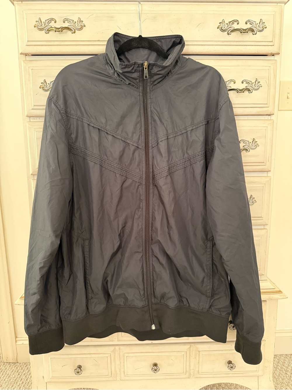 Nike Men's Dark Navy Full-Zip Windbreaker Jacket